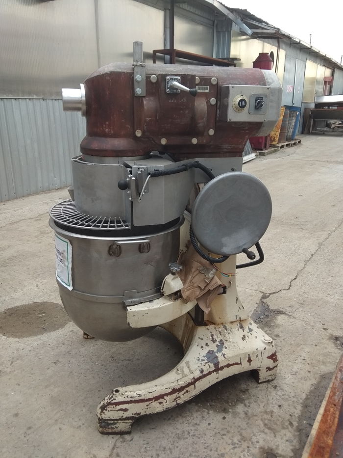 Cream mixer Hobart PF1000